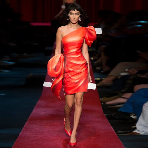 Barbie Look MOSCHINO Valley of the Dolls Red Silk One-Shoulder Paper Doll Dress - Picture 3 of 13